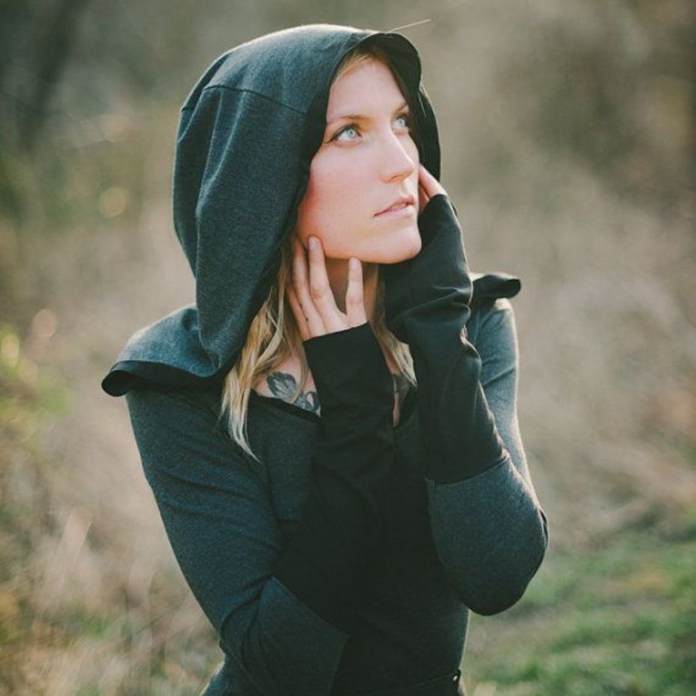 Crossfox Hoodie in Charcoal Gray